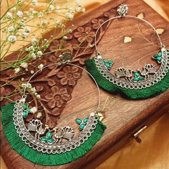 Jewelry - Green hoop earring